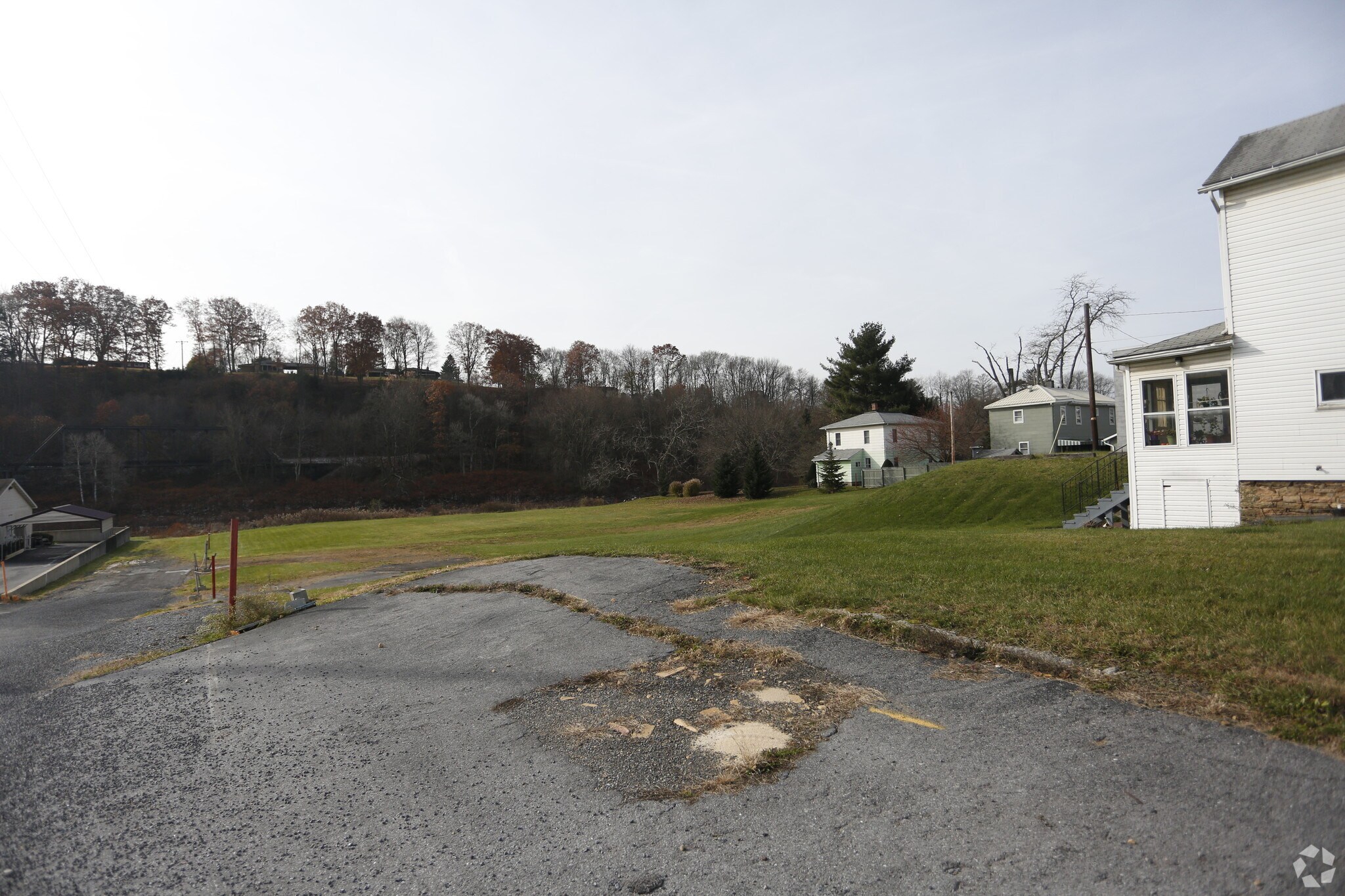1005 W Mahoning St, Punxsutawney, PA for sale Primary Photo- Image 1 of 4