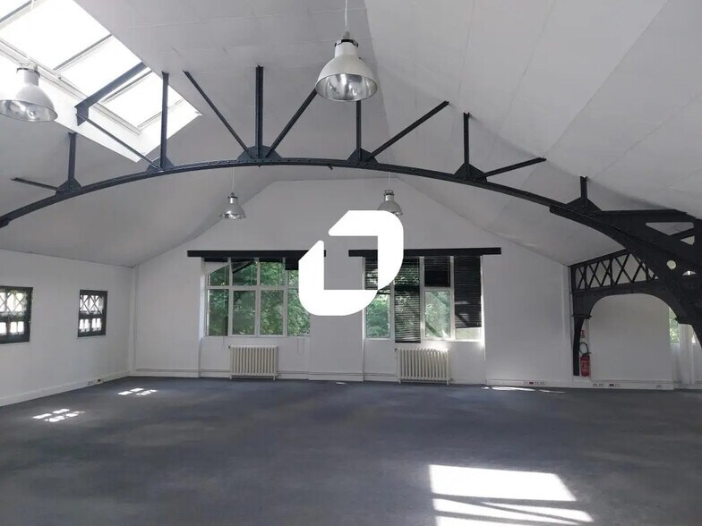 16 Boulevard De La Prairie Au Duc, Nantes for lease - Building Photo - Image 2 of 26