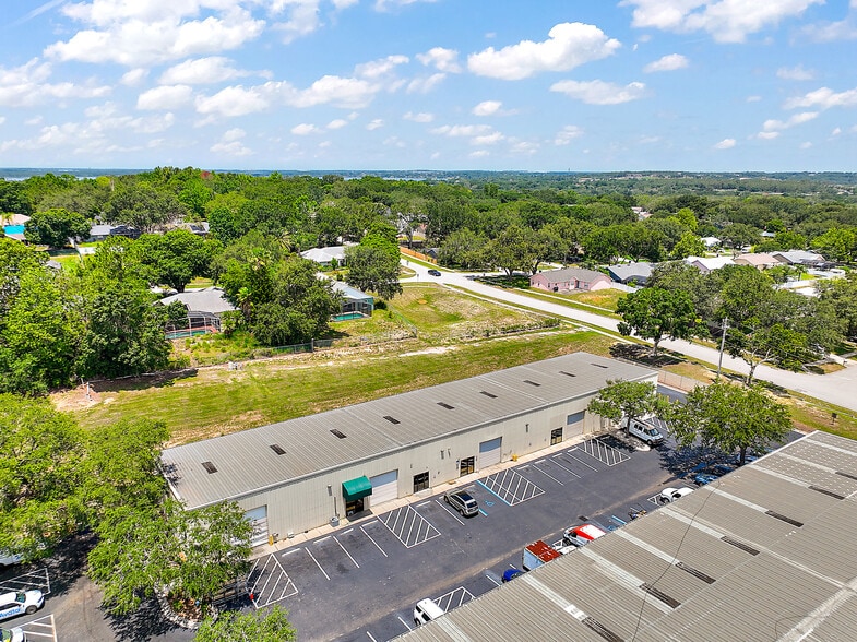 1262-1270 Commons Ct, Clermont, FL for lease - Primary Photo - Image 1 of 9