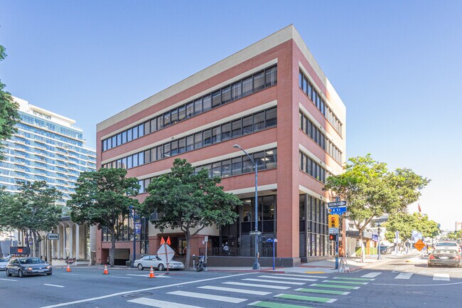 Plus de détails pour 450 A St, San Diego, CA - Bureau, Bureau/Médical à louer