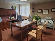 3949 Evans- 206-207- Executive Office 2