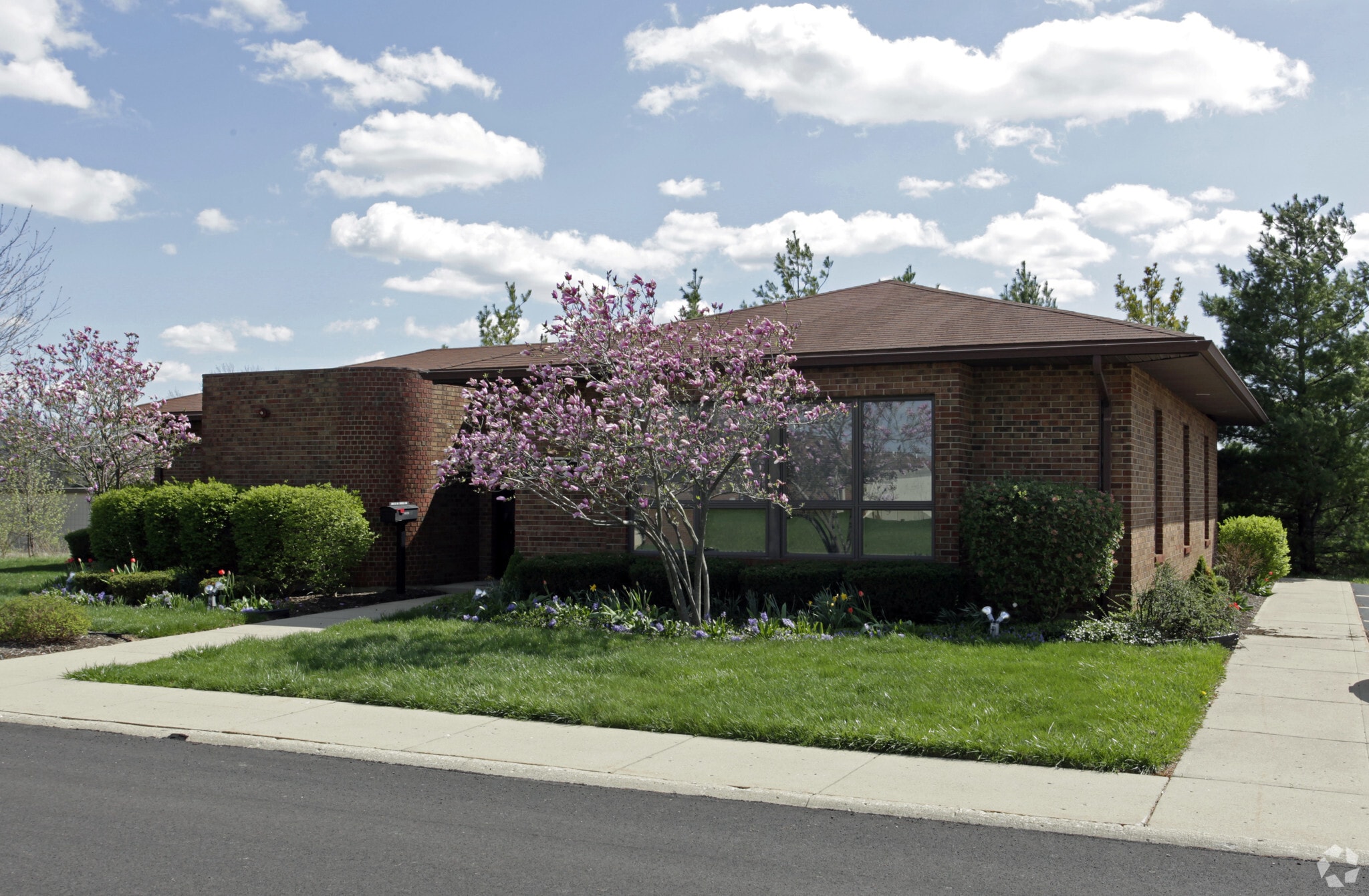 6373 Kittyhawk Commons Blvd, Dayton, OH à louer Photo principale- Image 1 de 24