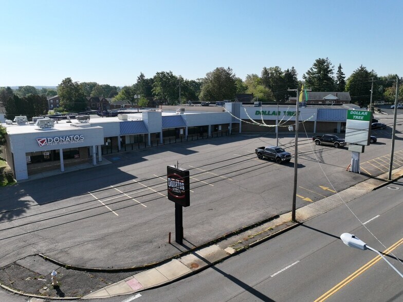 855-875 Lexington Ave, Mansfield, OH à louer - Photo du bâtiment - Image 1 de 6