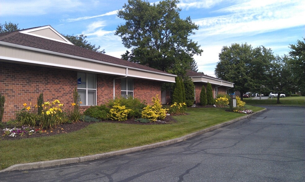 3722 Lehigh St, Whitehall, PA à louer - Photo du bâtiment - Image 2 de 6