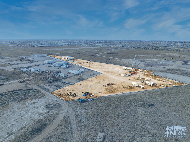 2001 Crane Ave, Odessa, TX for lease - Primary Photo - Image 1 of 12