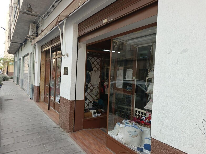Industrial in Elda, Alicante for sale - Building Photo - Image 1 of 11