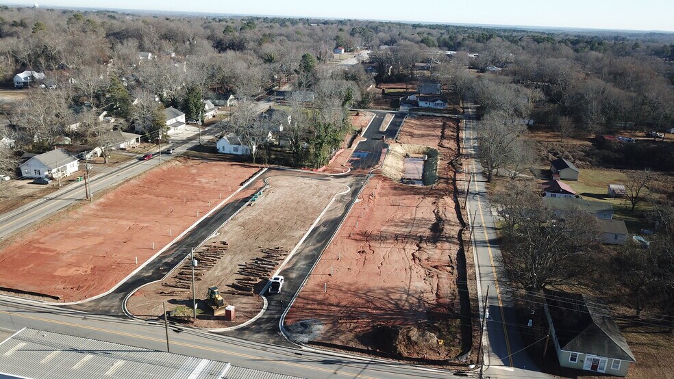 74 Williamson St, Winder, GA à vendre - Photo du bâtiment - Image 2 de 9