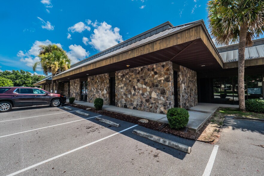 1020 5th St Se, Winter Haven, FL à vendre - Photo du bâtiment - Image 3 de 27