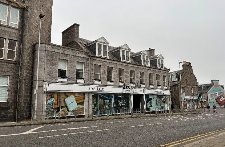 Aberdeen - 3 properties portefeuille de 3 propriétés à vendre sur LoopNet.ca - Photo du bâtiment - Image 2 de 2