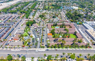 More details for 2833 N Bristol St, Santa Ana, CA - Multifamily for Sale