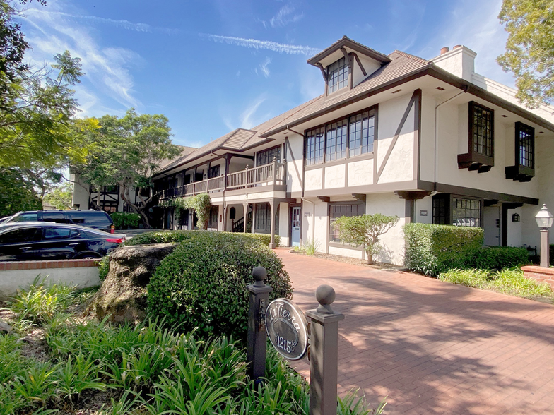 1215 De La Vina St, Santa Barbara, CA for sale - Building Photo - Image 1 of 31