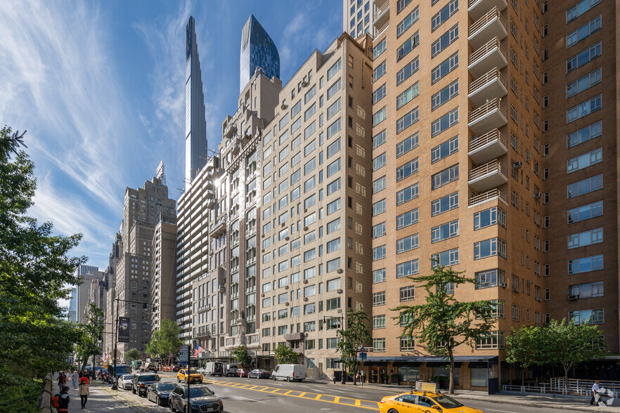 230 Central Park S, New York, NY à vendre - Photo principale - Image 1 de 1