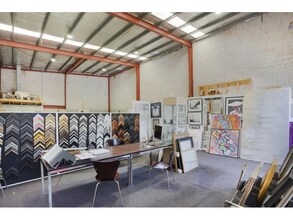 98 Queens Rd, Five Dock à louer Photo intérieure- Image 2 de 4