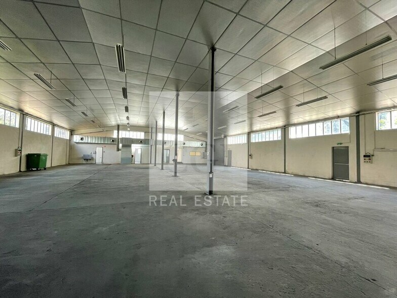 Flex in Seyssinet-Pariset for lease - Interior Photo - Image 2 of 4