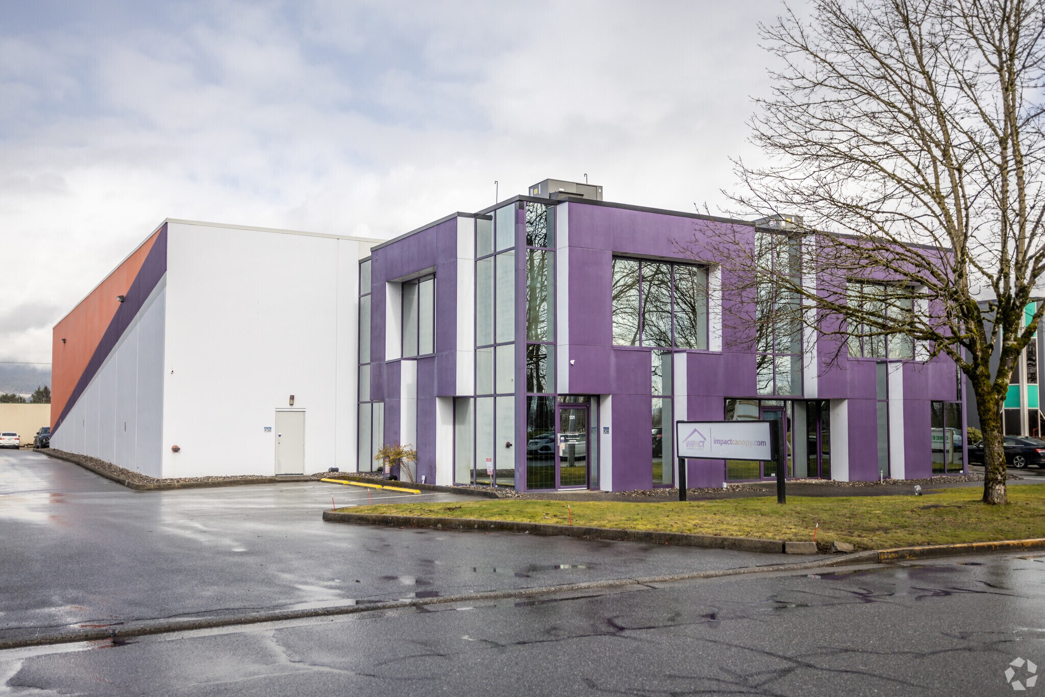 1371 Kebet Way, Port Coquitlam, BC à louer Photo du bâtiment- Image 1 de 4