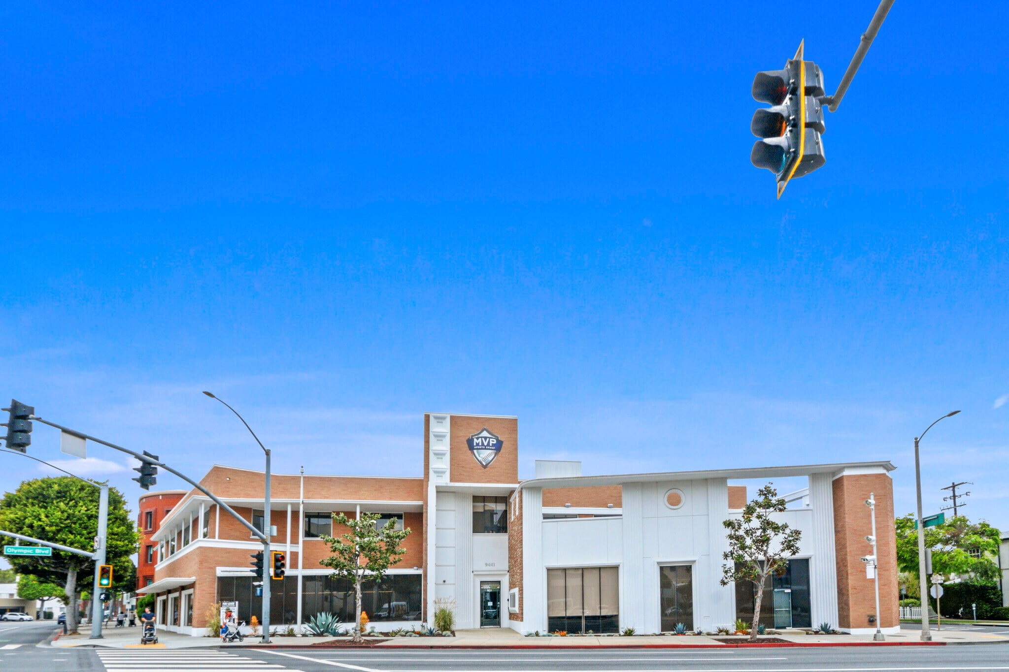 9441 W Olympic Blvd, Beverly Hills, CA for sale Primary Photo- Image 1 of 9