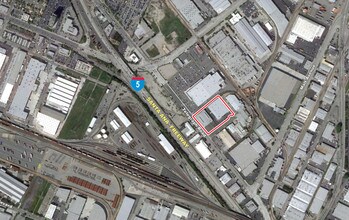 2701 Carrier Ave, Commerce, CA - AÉRIEN Vue de la carte - Image1