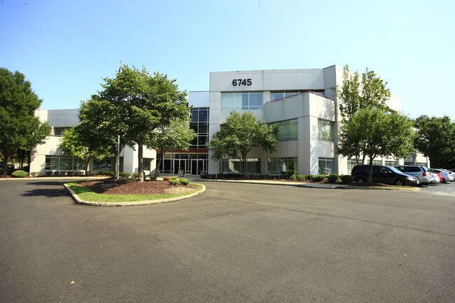 Plus de détails pour 6751 Engle Rd, Middleburg Heights, OH - Bureau, Industriel à louer