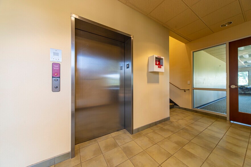 520 Hawthorne Ave SE, Salem, OR à louer - Photo intérieure - Image 3 de 8