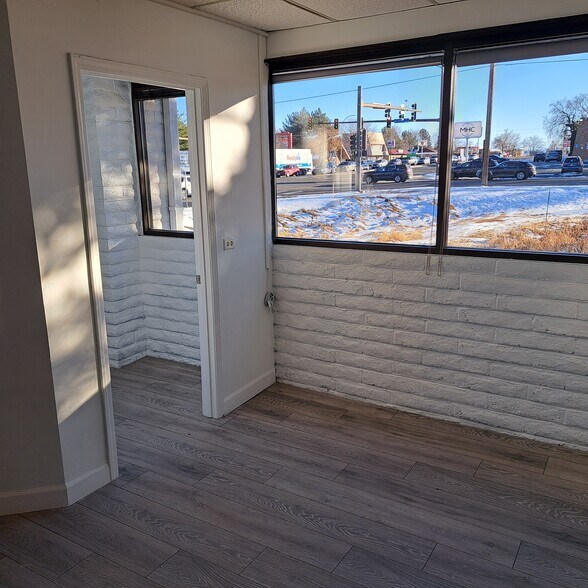 2009 Wadsworth Blvd, Lakewood, CO à louer - Photo du bâtiment - Image 3 de 11