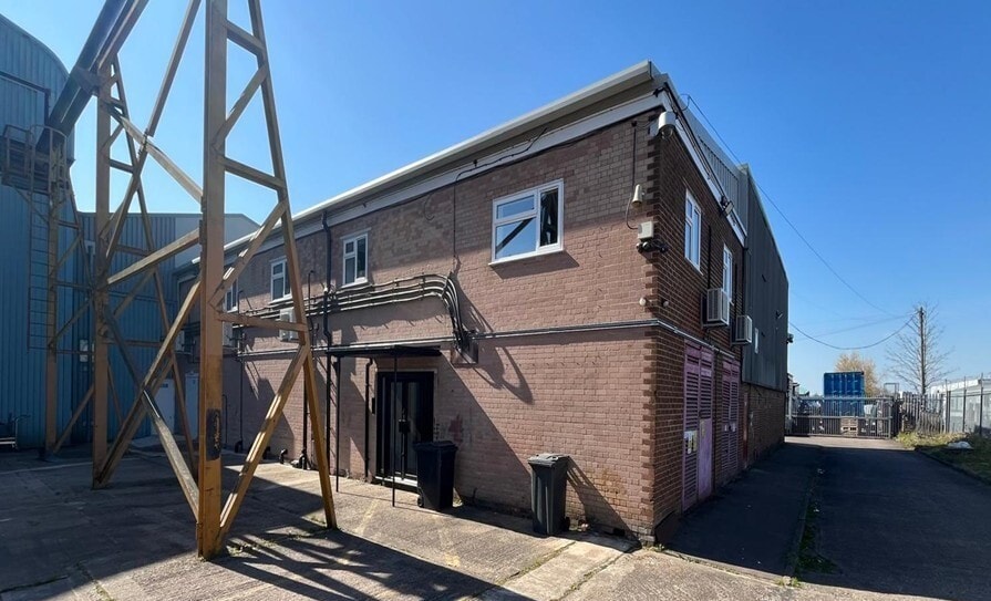 Westgate, Aldridge for lease Building Photo- Image 1 of 6