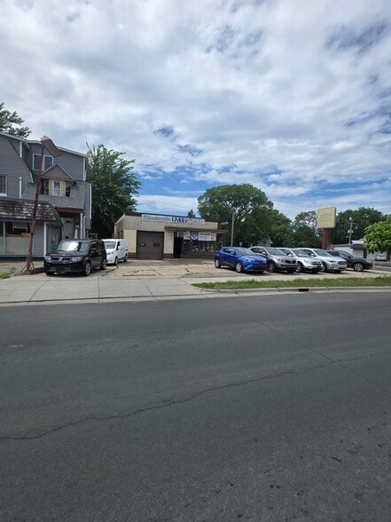 5022 34th Ave S, Minneapolis, MN for sale - Building Photo - Image 1 of 7