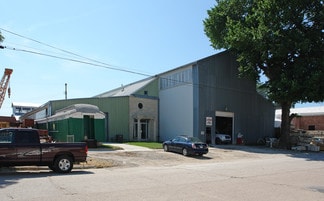 Plus de détails pour 128-132 NW Van Buren St, Topeka, KS - Industriel à vendre