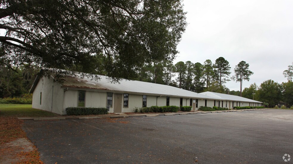 1250 Andrews Cir, Starke, FL for lease - Building Photo - Image 1 of 9