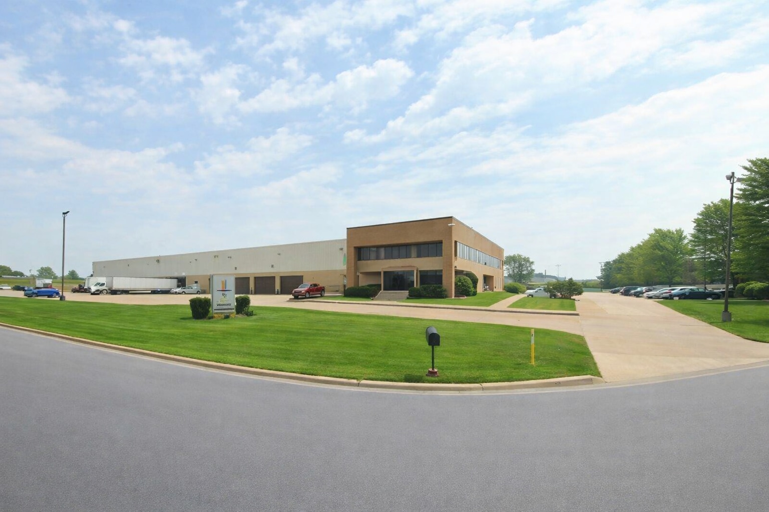 4100-4202 Technology Dr, South Bend, IN à louer Photo du bâtiment- Image 1 de 9
