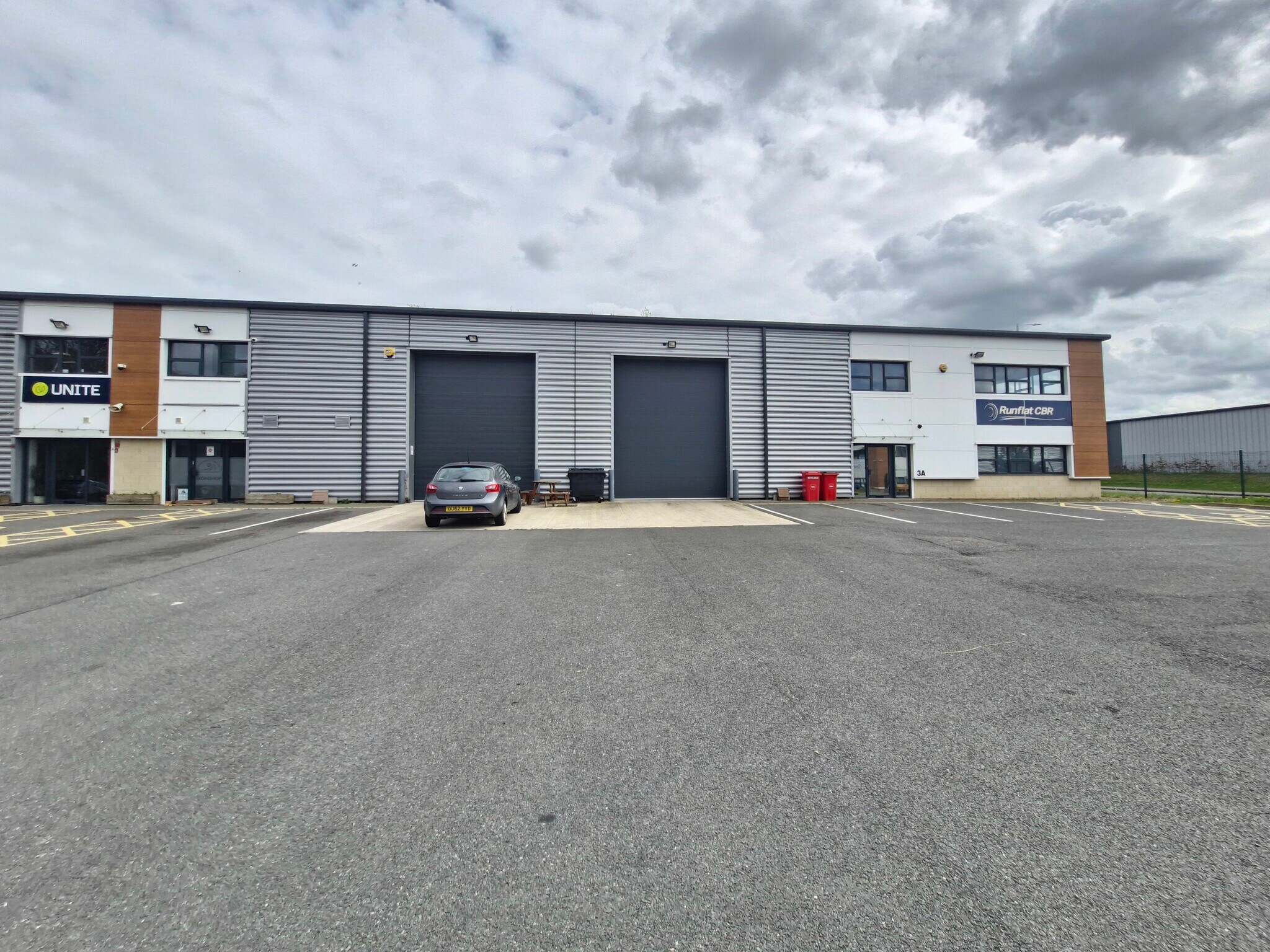 Unit 1-6 First Ave, Finningley à louer Photo du bâtiment- Image 1 de 7
