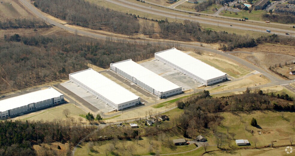 45 Genesco Pky, Lebanon, TN à louer - Aérien - Image 2 de 5