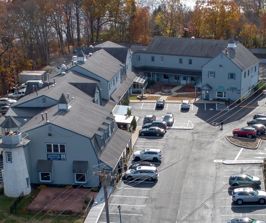 88 Ryders Ln, Stratford, CT à louer Photo du bâtiment- Image 1 de 3