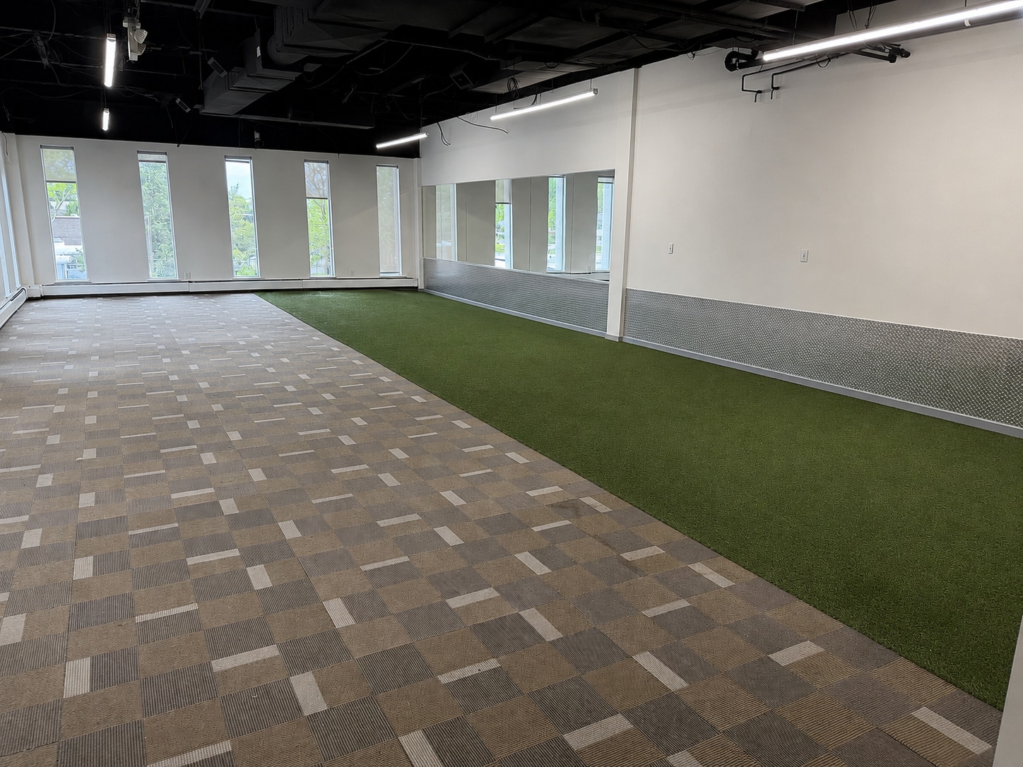 1373 Broad St, Clifton, NJ for lease Interior Photo- Image 1 of 5