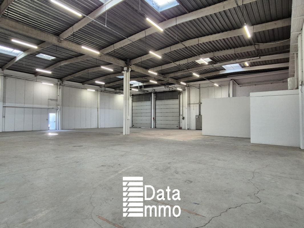 Flex in Valenton for lease Building Photo- Image 1 of 8