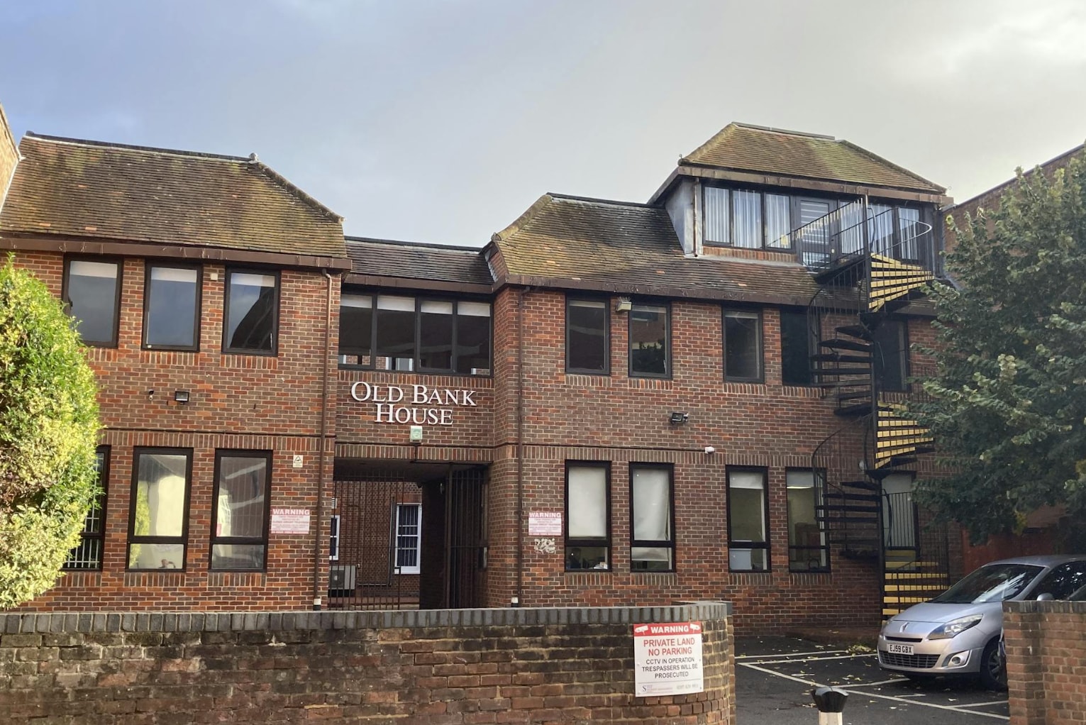 39-39a High St, High Wycombe à louer Photo du bâtiment- Image 1 de 6