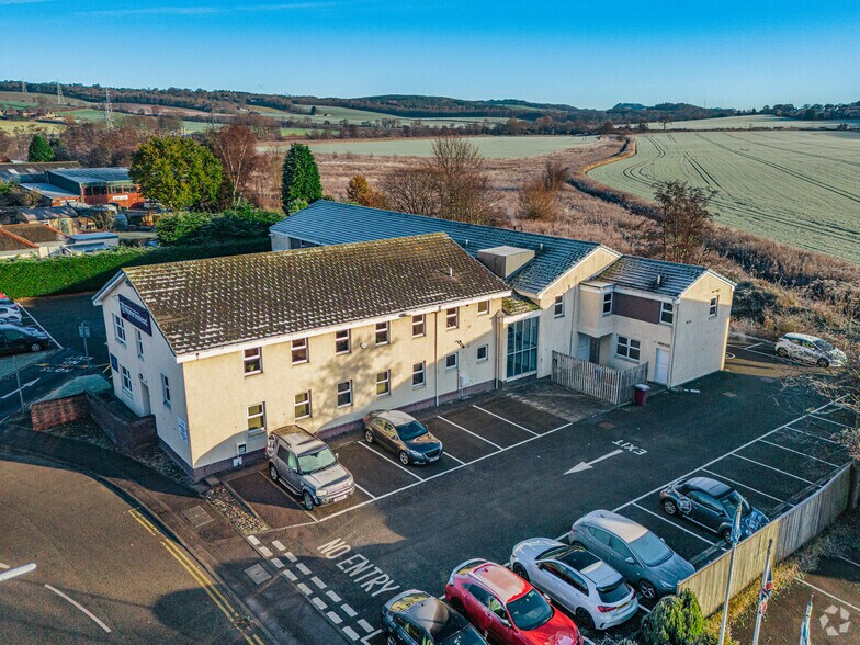North Rd, Inverkeithing à louer - Photo principale - Image 1 de 3