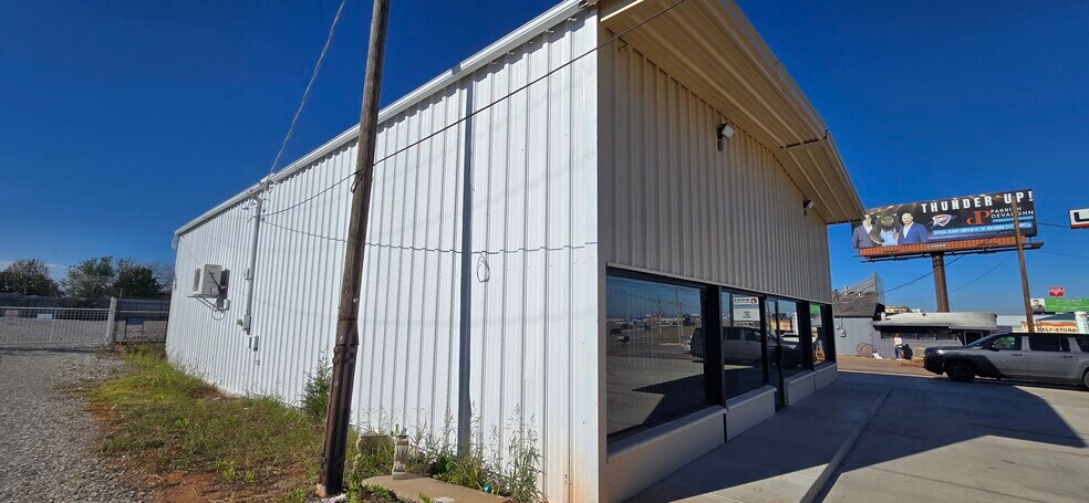 6109 S I 35 Service Rd, Oklahoma City, OK à louer - Photo intérieure - Image 3 de 16