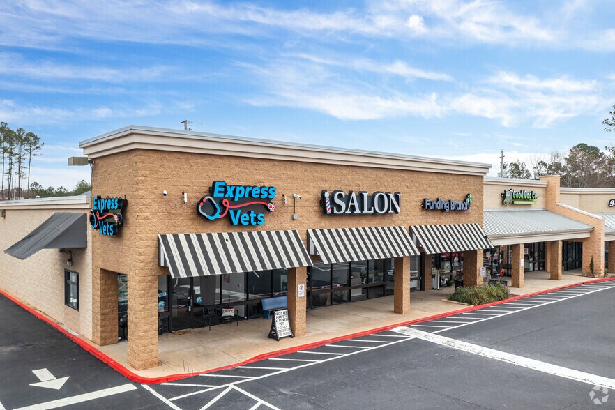 4200 Wade Green Rd, Kennesaw, GA à louer - Photo du bâtiment - Image 3 de 8