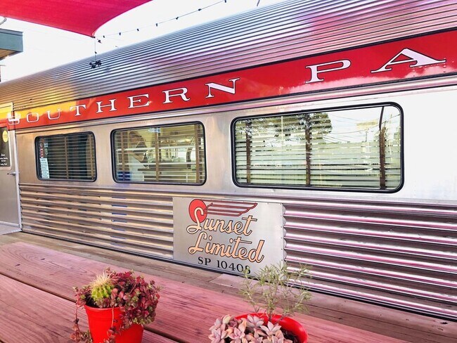 Plus de détails pour 9300 Highway 290 W, Austin, TX - Commerce de détail à louer