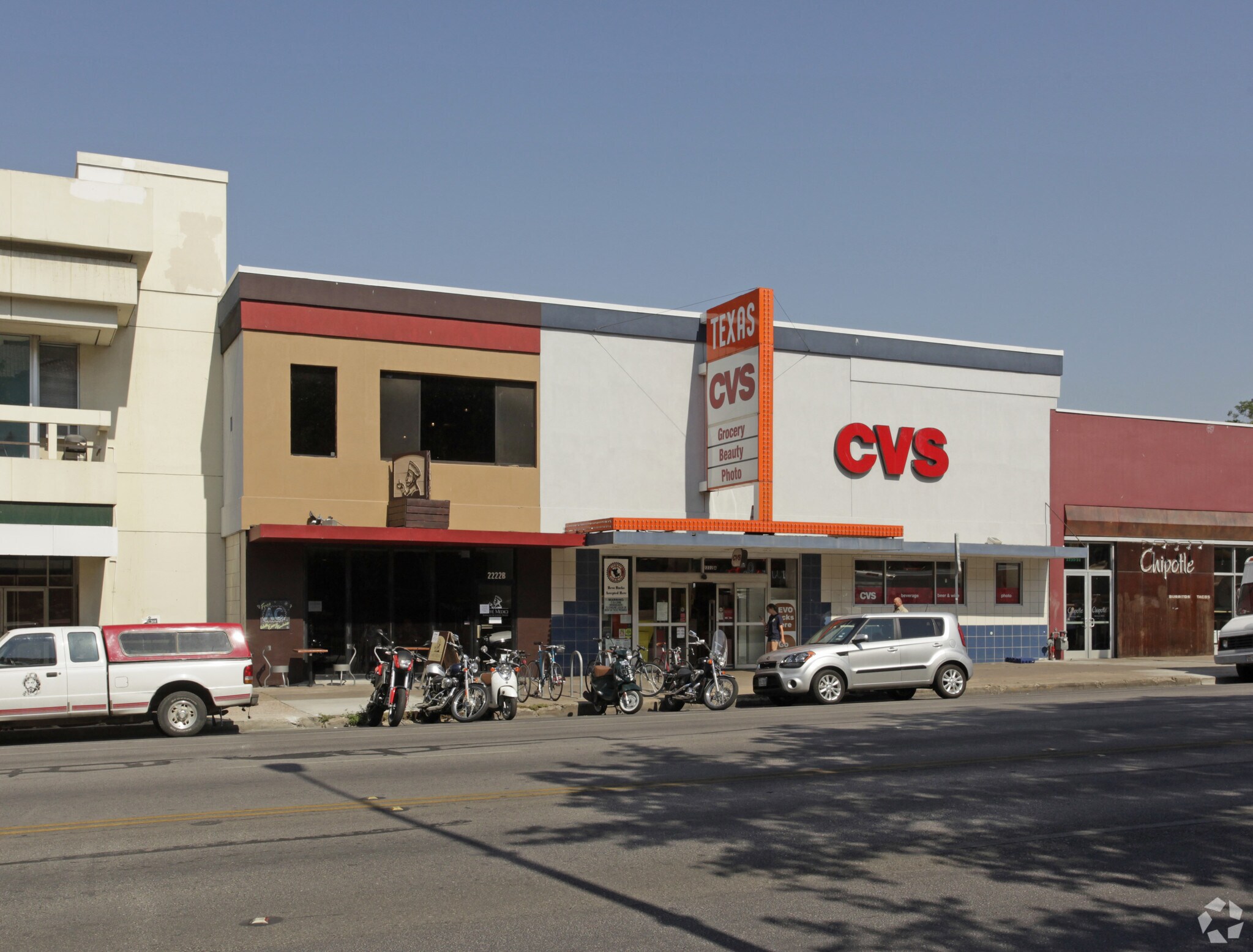 2220-2222 Guadalupe St, Austin, TX for lease Primary Photo- Image 1 of 3