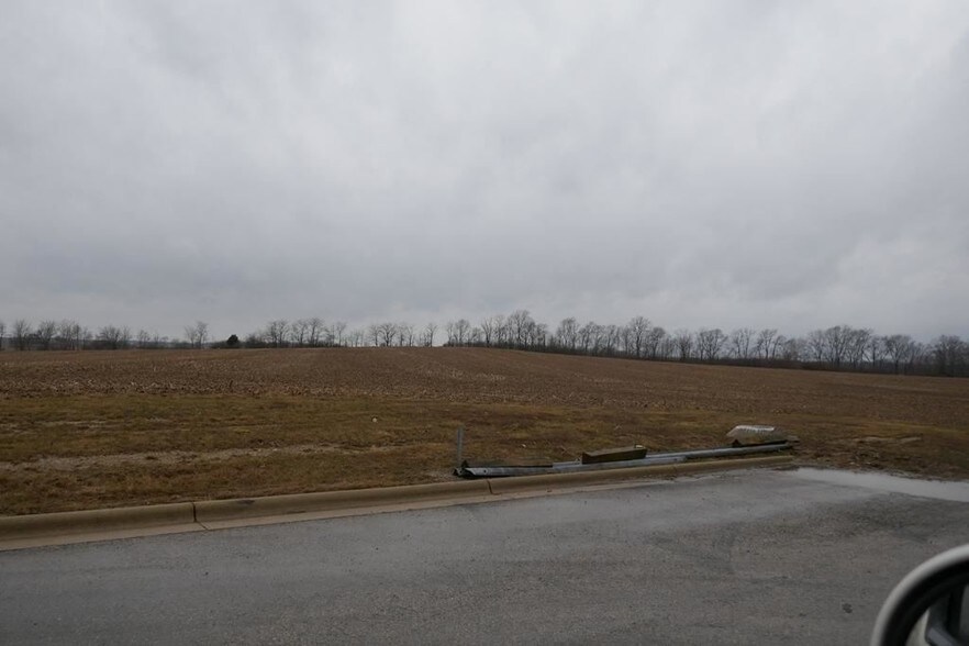 US Hwy 68 & Praxair Dr, Wilmington, OH à vendre - Photo du bâtiment - Image 2 de 2