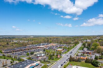 600 N Greenbush Rd, Rensselaer, NY - aerial  map view