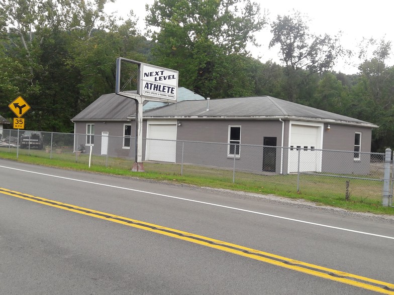 1360 Greensburg Rd, Lower Burrell, PA for sale - Building Photo - Image 1 of 1