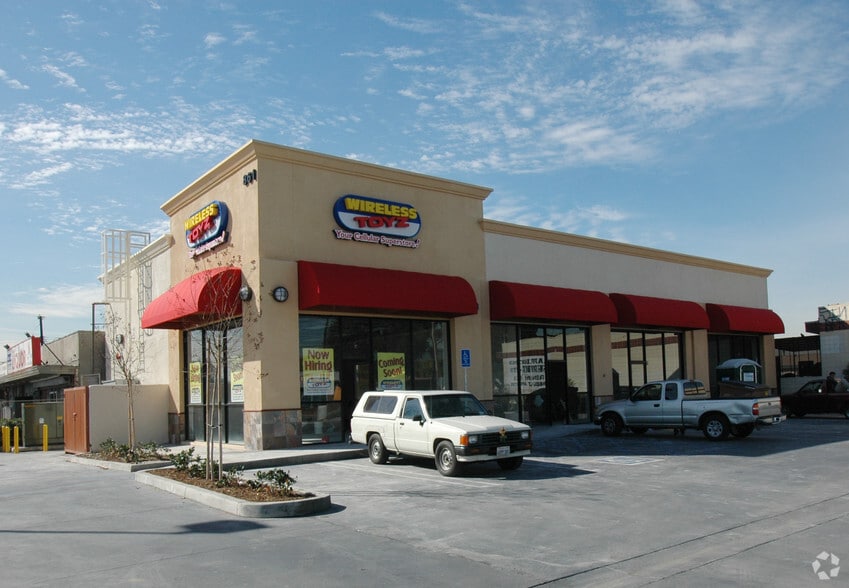 861 N Sunset Ave, La Puente, CA for lease - Primary Photo - Image 1 of 4