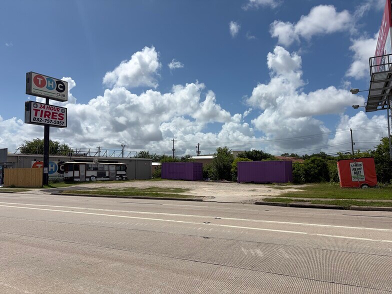 1415-1419 S Loop Fwy W, Houston, TX à vendre - Photo du bâtiment - Image 3 de 5