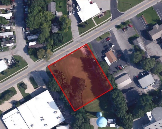 2711 Main St, East Troy, WI for sale Building Photo- Image 1 of 2