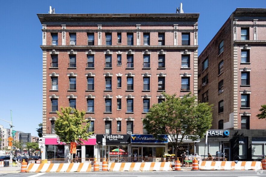 4260 Broadway, New York, NY à louer - Photo du bâtiment - Image 3 de 10