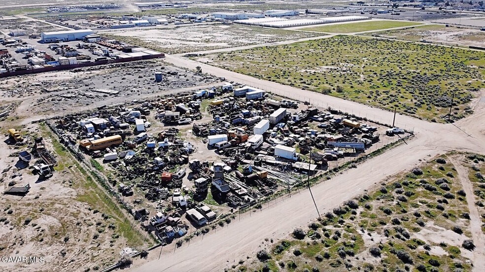 Park Ave. Ave, Rosamond, CA à vendre - Photo du bâtiment - Image 3 de 12