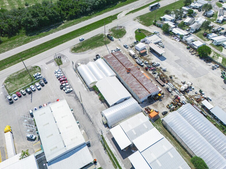 16110 US 27, Lake Wales, FL à louer - Photo du bâtiment - Image 3 de 38