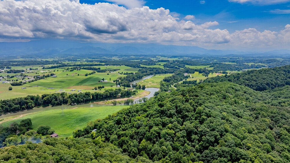 910 Old Fort Ln, Chuckey, TN for sale - Aerial - Image 3 of 8